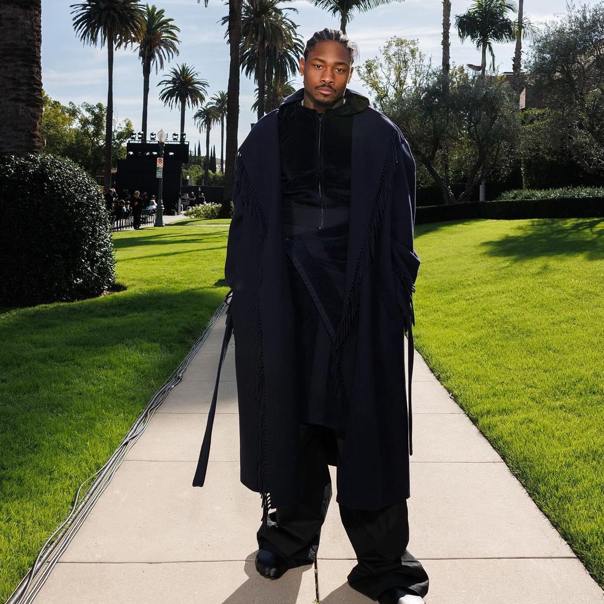 men-long-black-coats-for-winter-style-rave